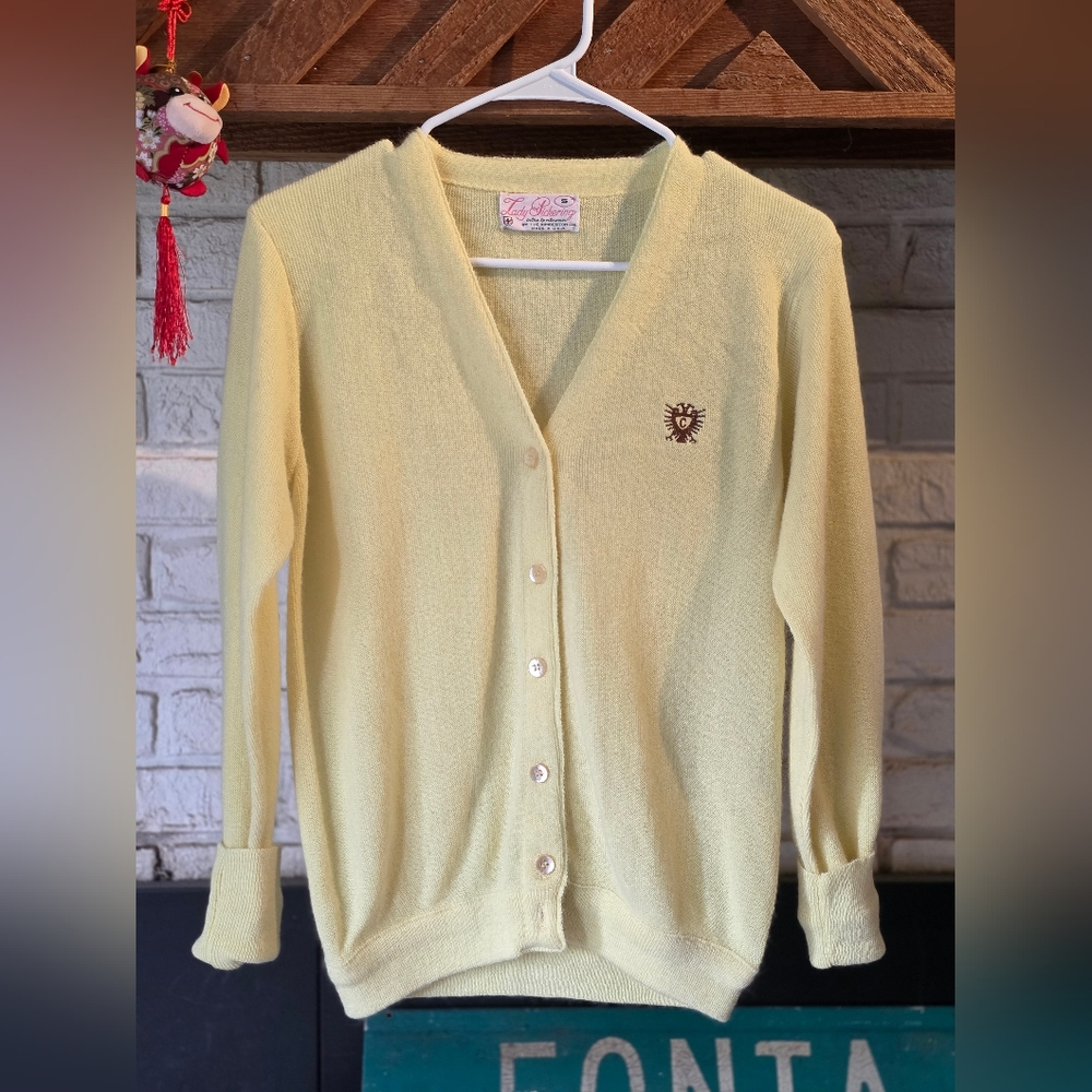 Lady Pickering Vintage V-Neck Button Yellow Golf Sweater Size S